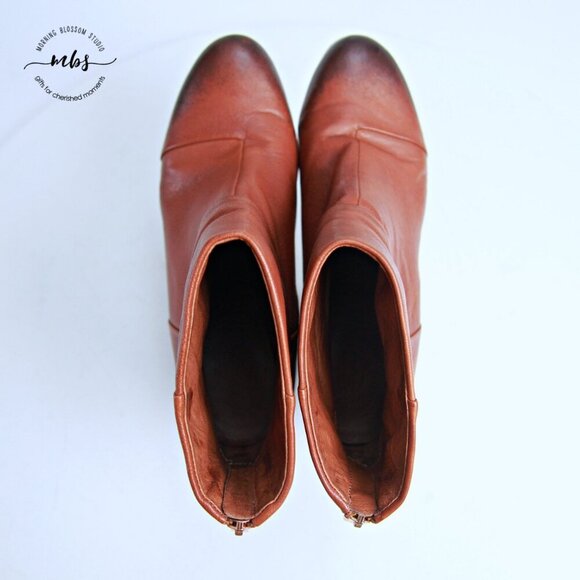 Vince Camuto Hadley Leather Heel Ankle Boots Brown Women 8 - Picture 11 of 13